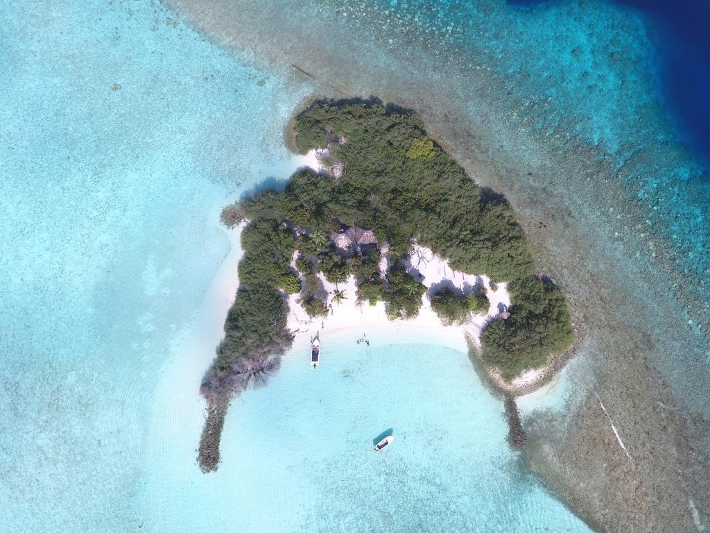 Ras Beach Inn Rasdhoo Buitenkant foto