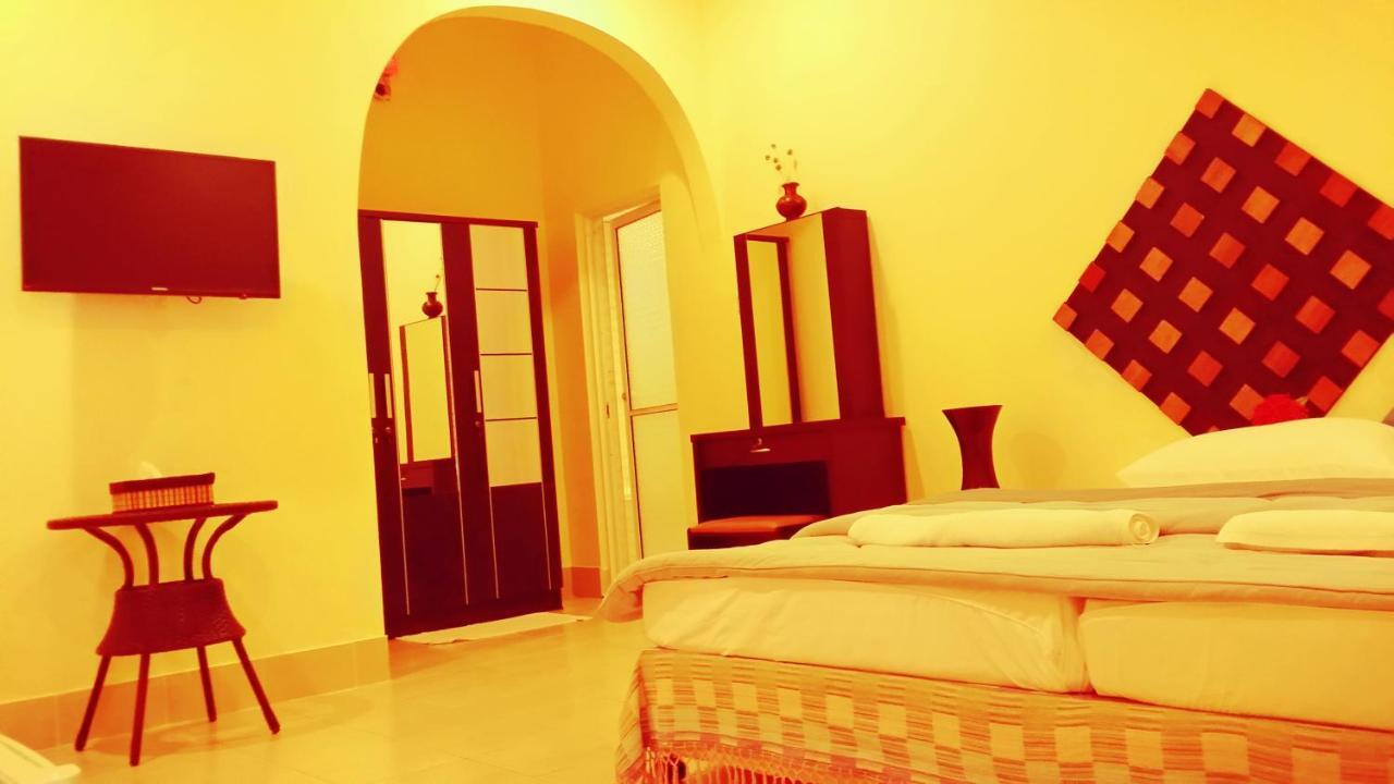 Ras Beach Inn Rasdhoo Buitenkant foto