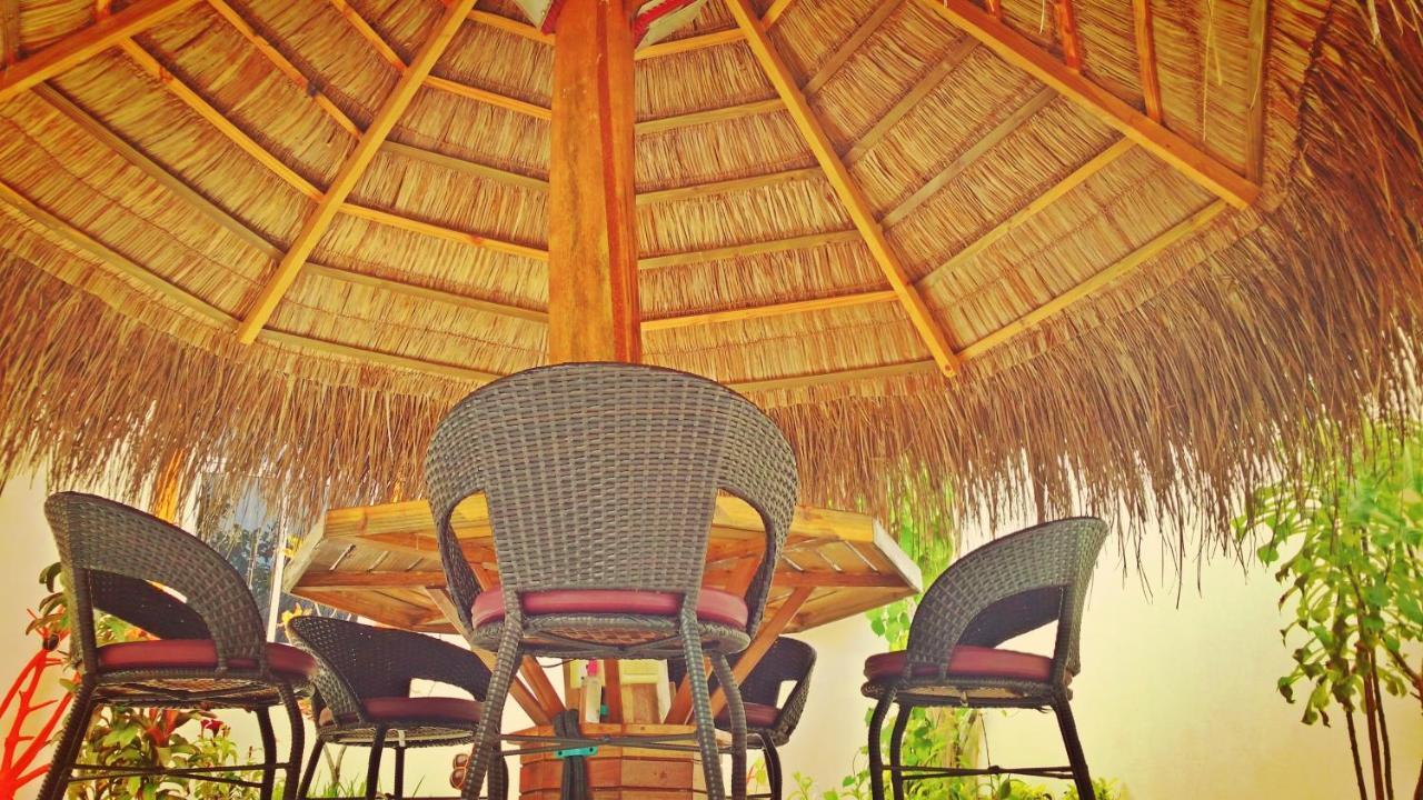 Ras Beach Inn Rasdhoo Buitenkant foto