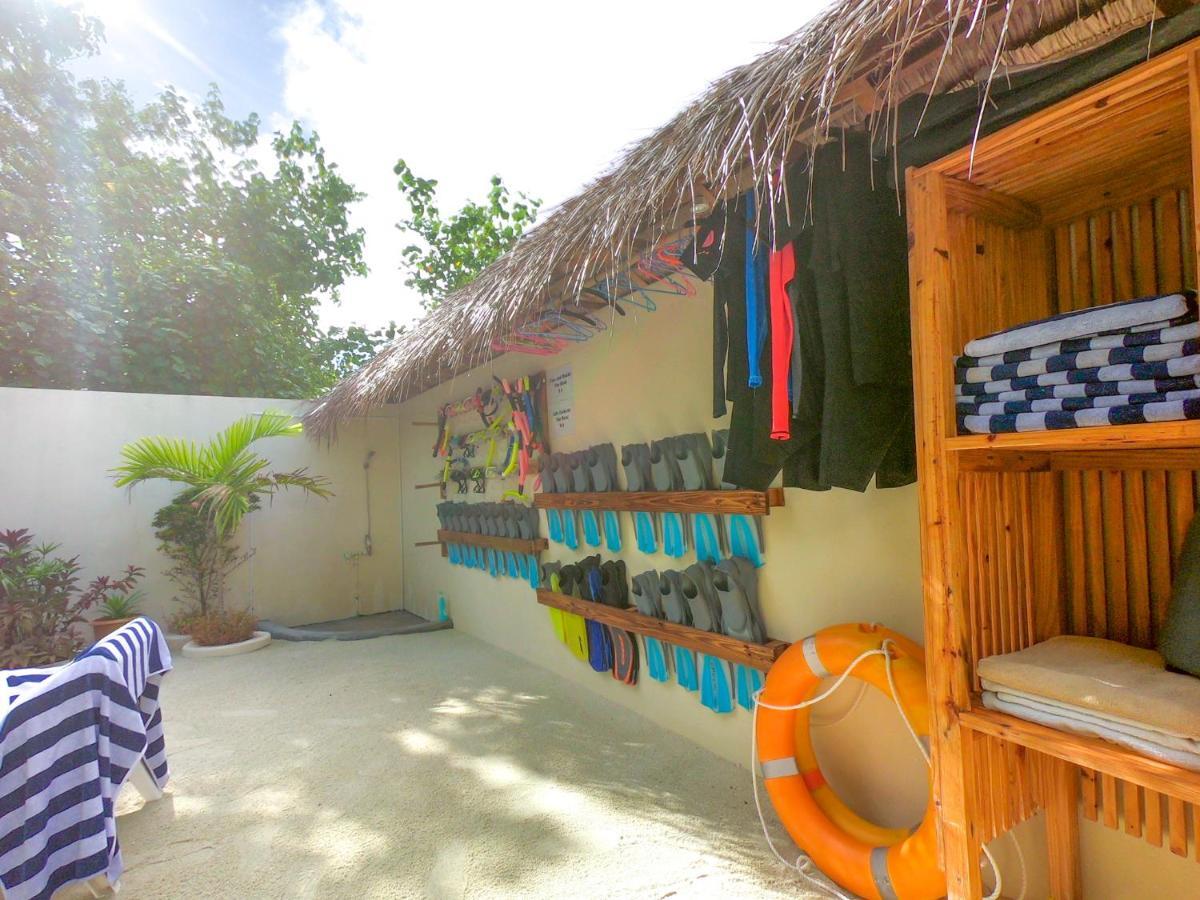 Ras Beach Inn Rasdhoo Buitenkant foto